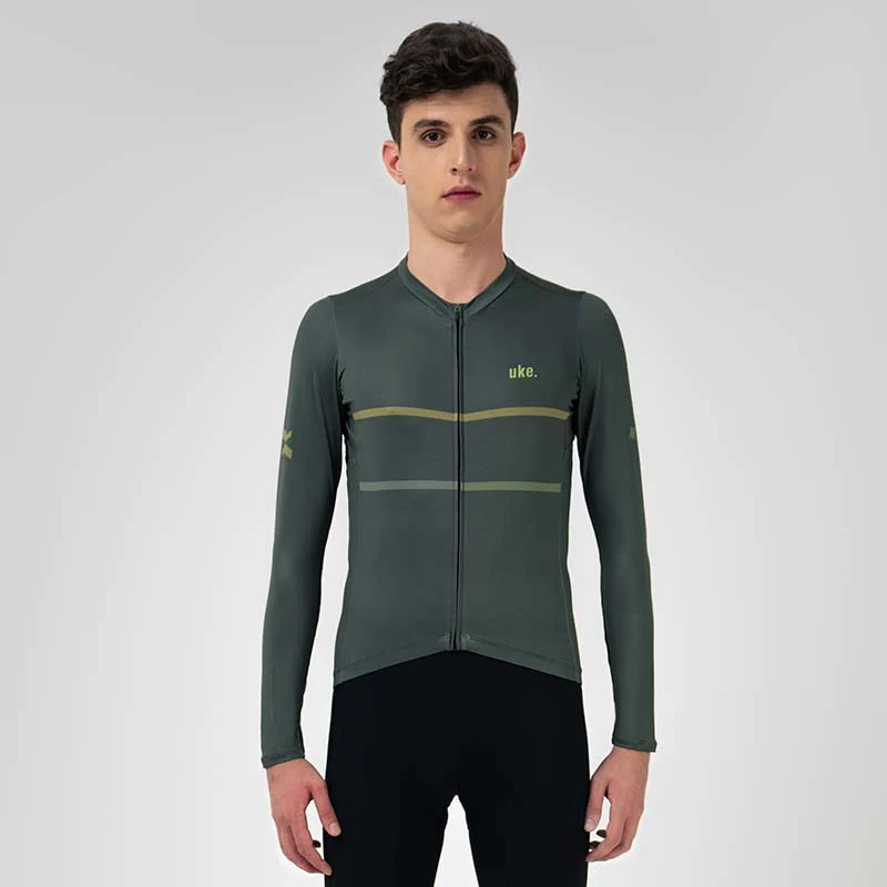 The Ultimate Men's Training LS Jersey A002-Dark Green: Why It's The Best Choice for Your Training Sessions!
