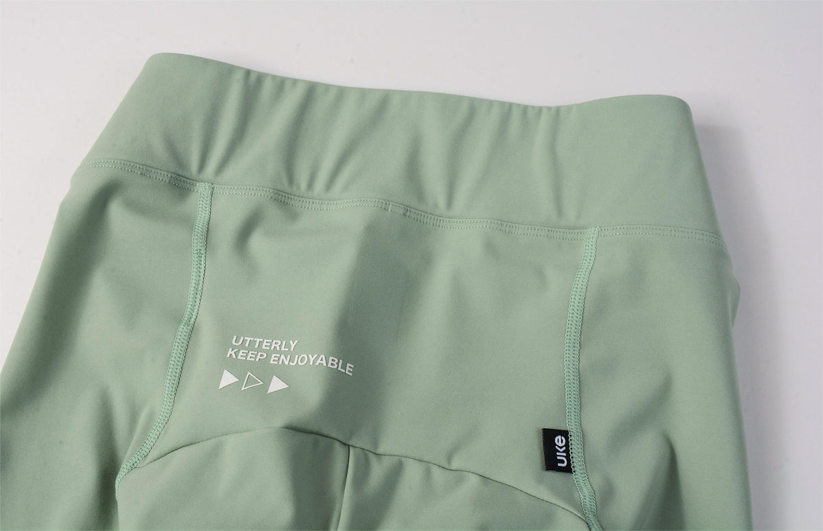 Women's Seamless Ultra Shorts Astonishing Goose-Sage green