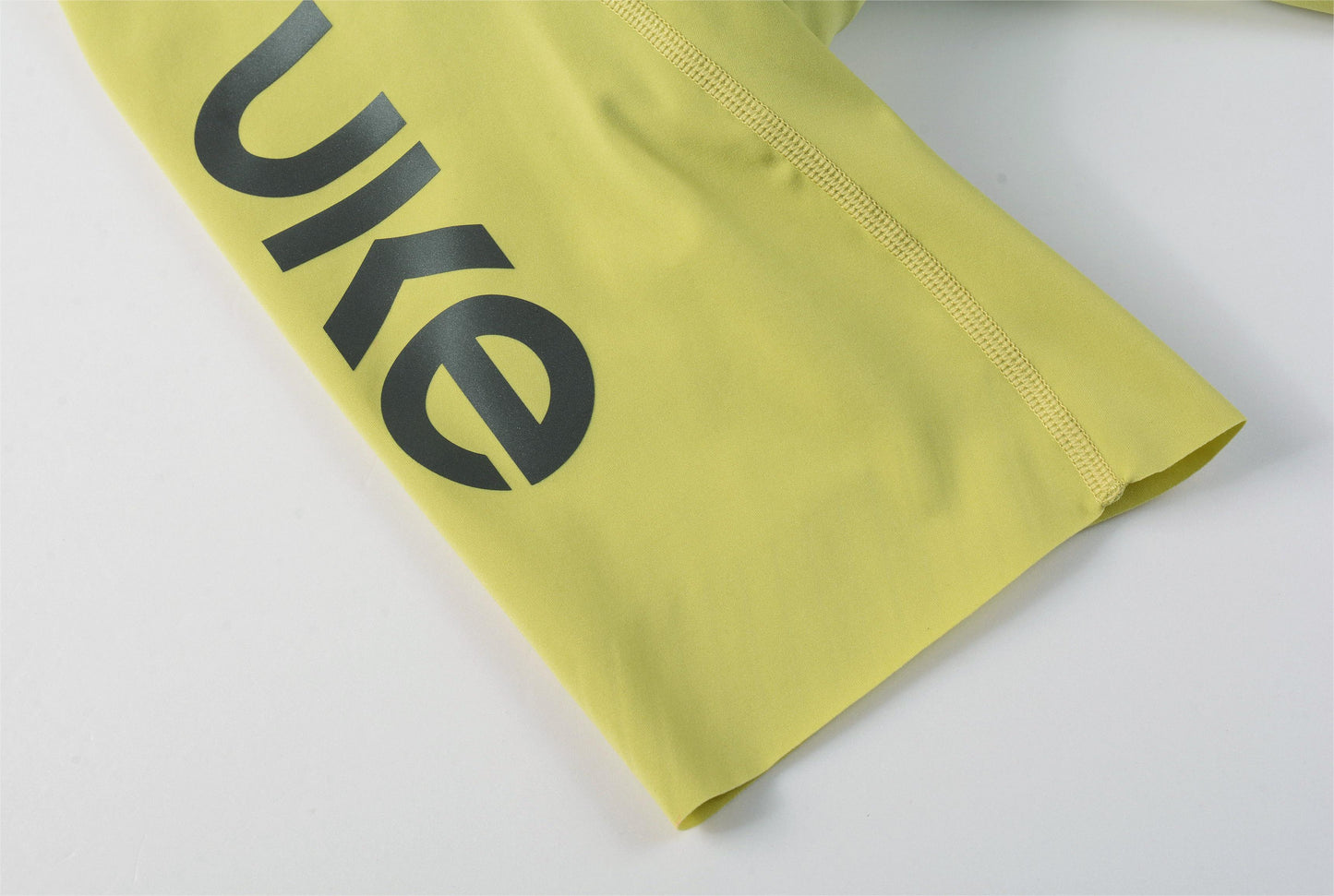 Women's Seamless Bib Shorts SI-1 Curly Shu-Pale yellow