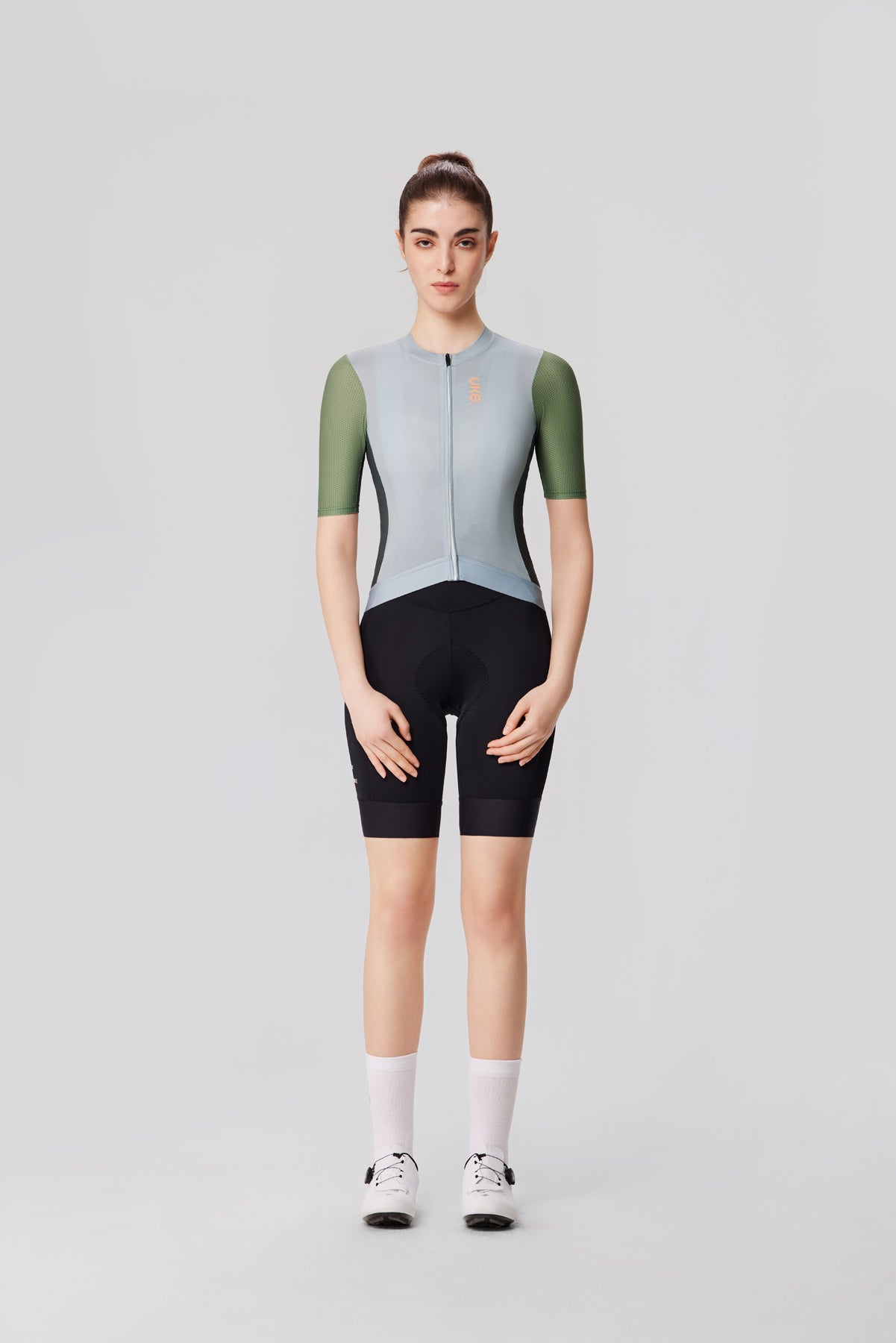 Maillot de mujer SI-1 Nubes en movimiento-Verde grisáceo claro