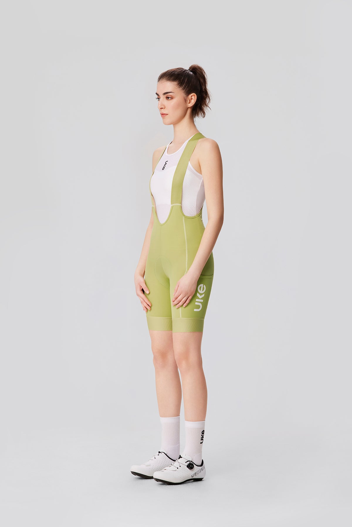 Women's Cargo Bib Shorts Yun Lan-Pale yellow