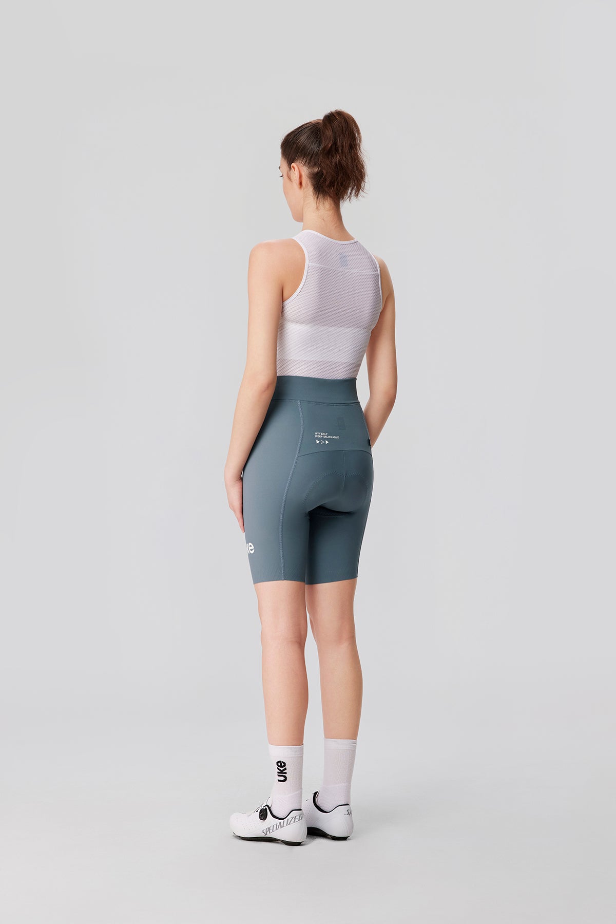 Women's Seamless Shorts CL-1 Astonishing Goose-Gentleman Gray