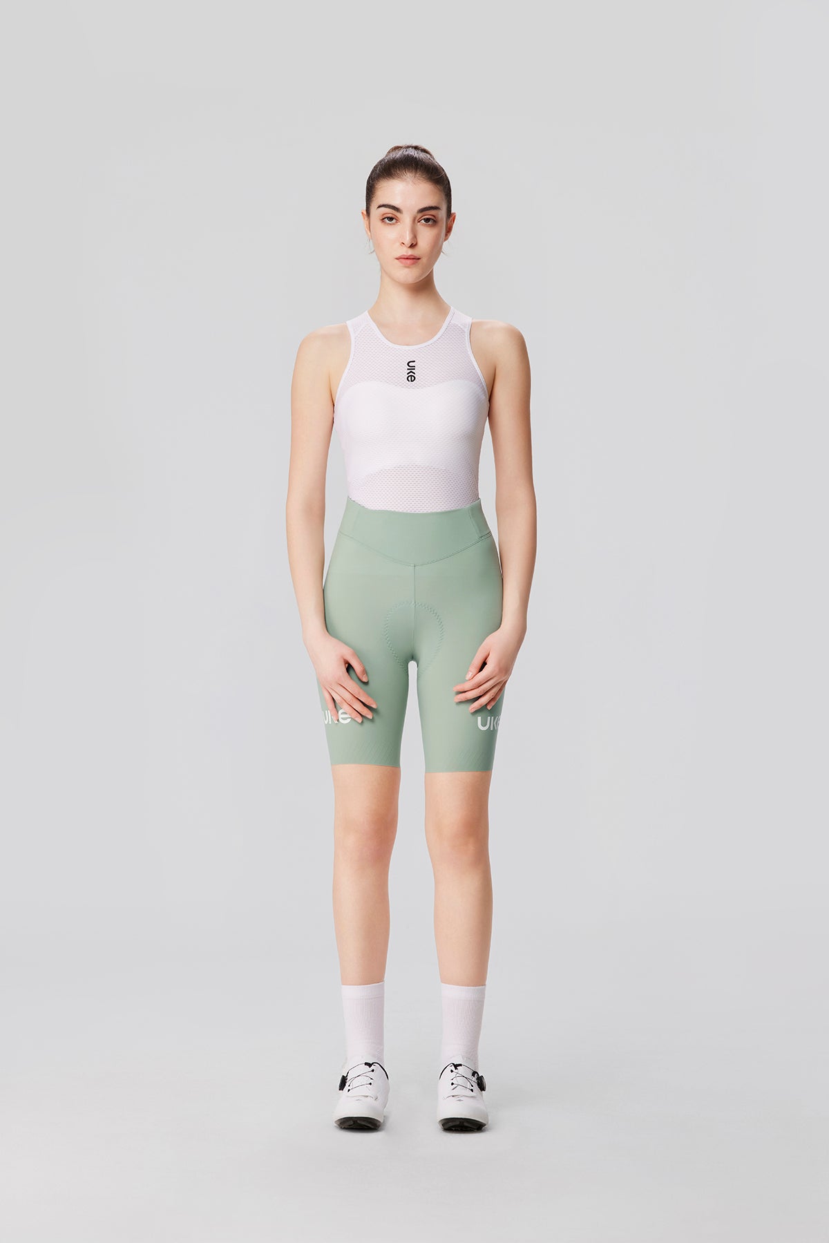 Women's Seamless Shorts CL-1 Astonishing Goose-Sage green